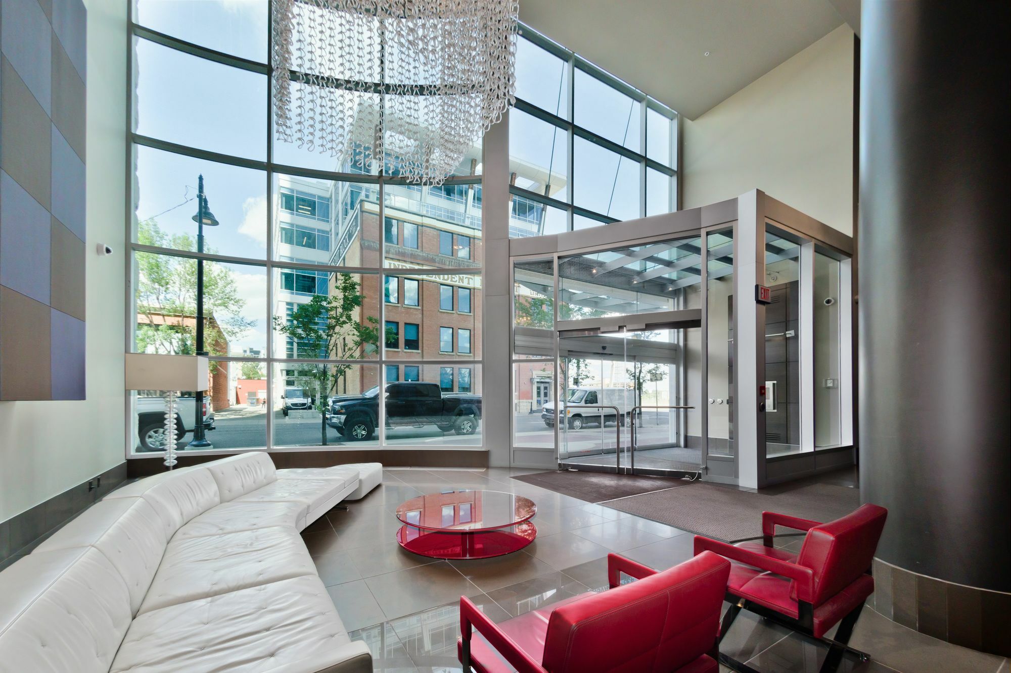 Suite Digs Arriva YYC المظهر الخارجي الصورة